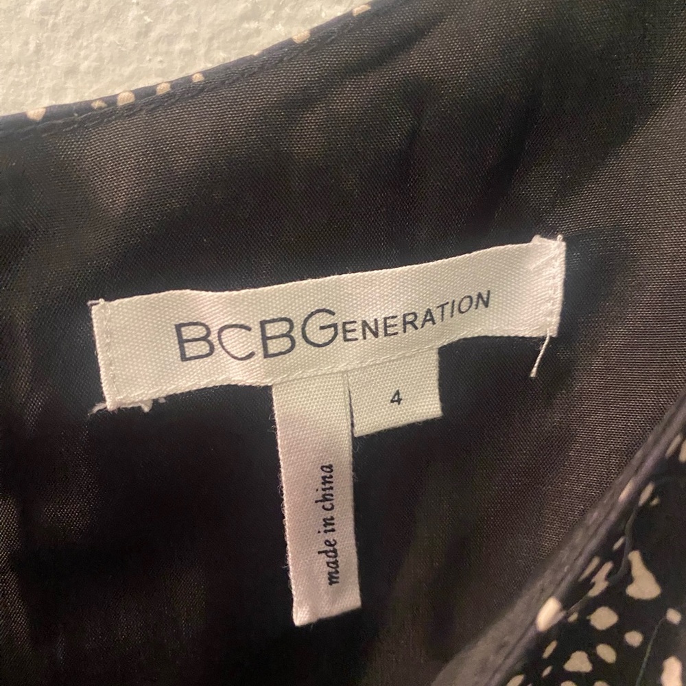 BCBGeneration Black and White Midi‎ Dress Skort Size 4 - Picture 3 of 6